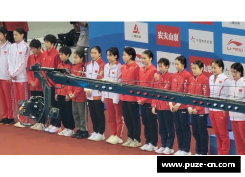 乐鱼电子徐汇小囡陈芋汐家门口再摘金!搭档全红婵勇夺双人10米台冠军